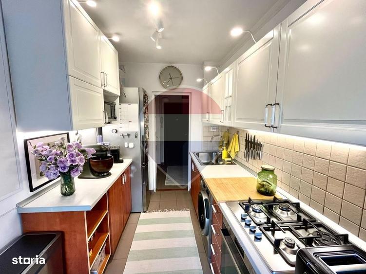 Apartament cu 2 camere semidecomandat în P-ța Muncii