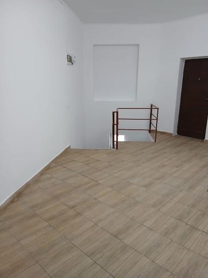 Casă cu 3 camere cu Canalizare în Iancului