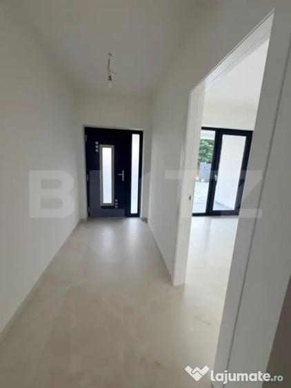 Casă cu 7 camere cu Teren 1000 Mp în Bod
