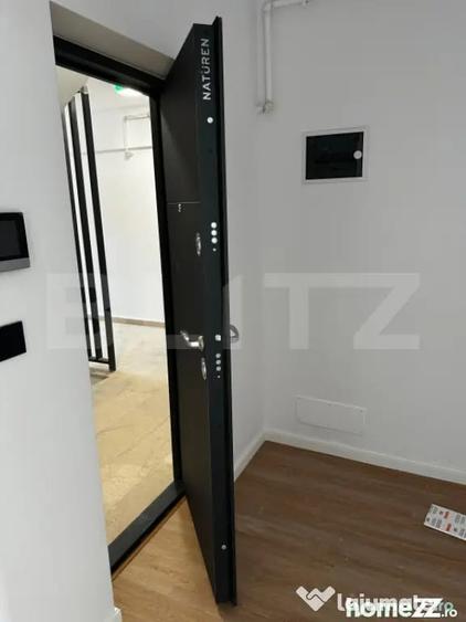 Apartament cu 2 camere semidecomandat în Independenței