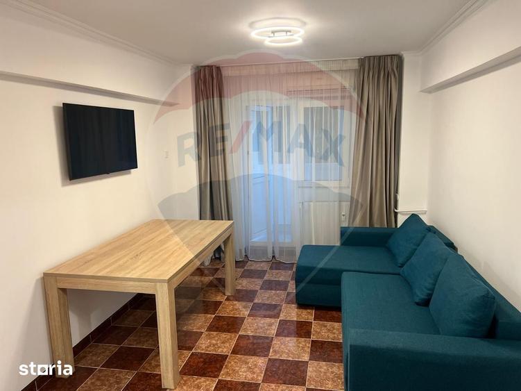 Apartament cu 4 camere, mobilat în Berceni