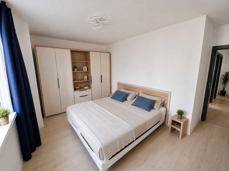 Apartament cu 3 camere decomandat în Central