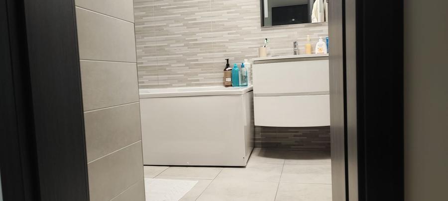 Apartament cu 4 camere decomandat, mobilat în Drumul Taberei