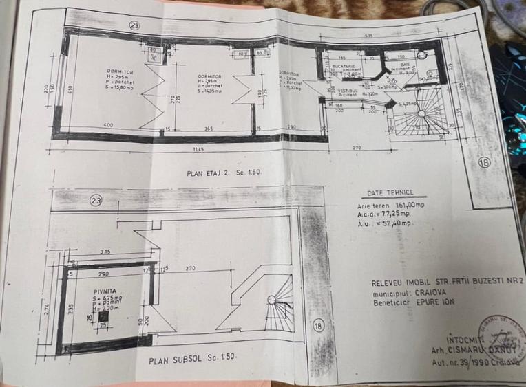 Apartament cu 3 camere semidecomandat în Central