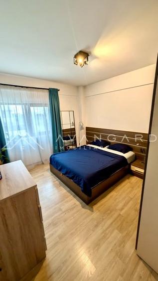 Apartament cu 3 camere semidecomandat în Europa