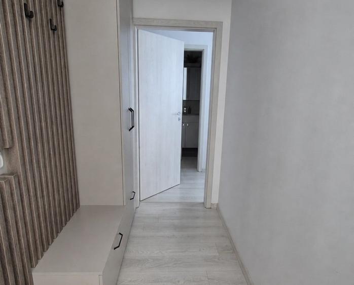 Apartament nou, mobilat, utilat, 3 camere, 2 băi, garaj subteran, terasă mare - 9