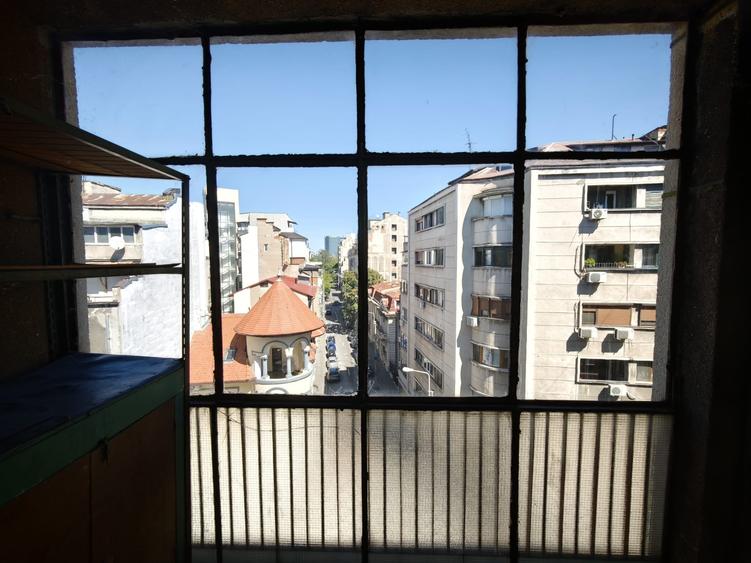 Apartament cu 3 camere în Kogălniceanu