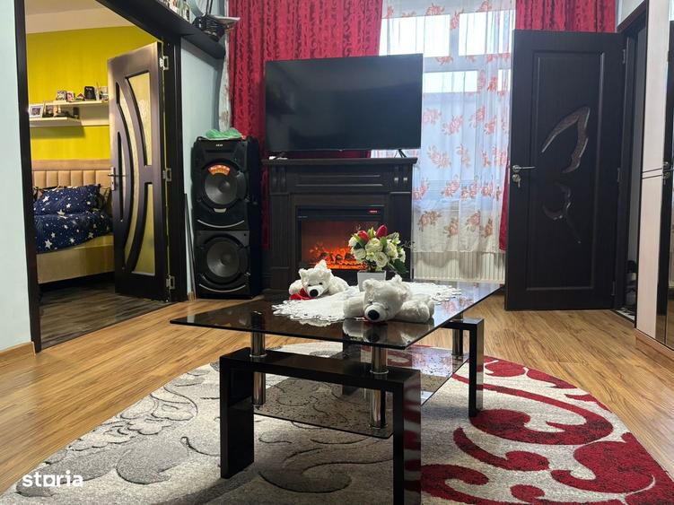 Apartament cu 2 camere semidecomandat, mobilat în Unirii