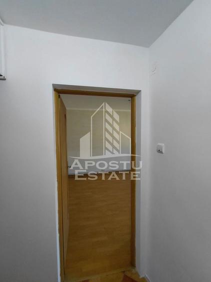 Apartament cu 2 camere, decomandat, centrala proprie,zona... - 2