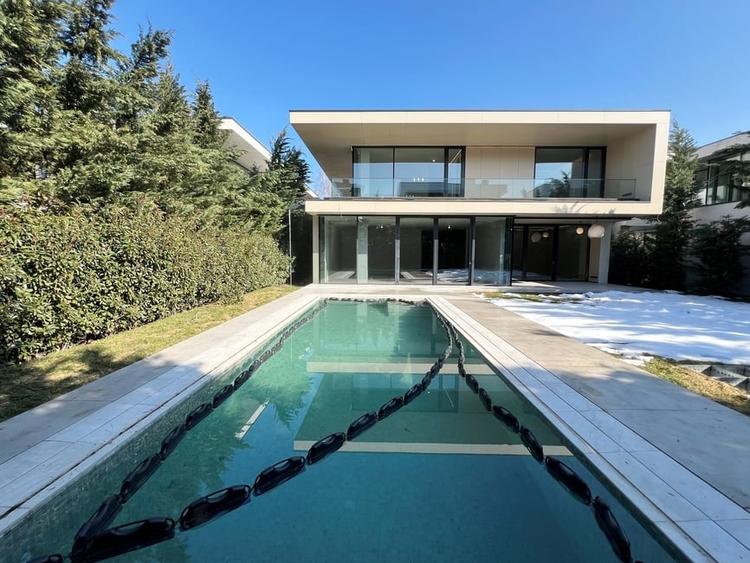 Vila cu arhitectura moderna, sistem Smart Home, piscina, IANCU NICOLAE - 2