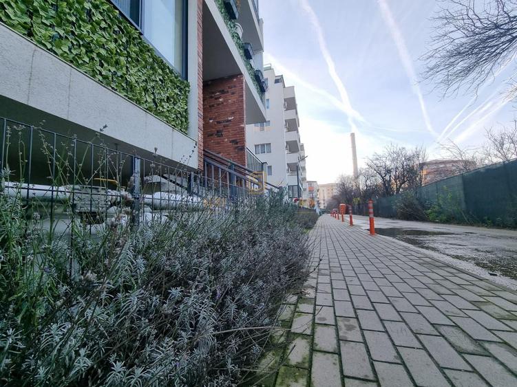 Apartament 3 camere, decomandat, Sector 4, Comision 0% - 8