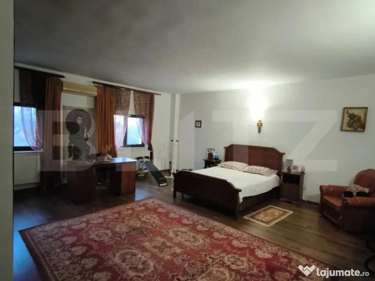 Pensiune Dp+P+E si 2 case de oaspeti, 900 mp utili, 5000 mp - 5