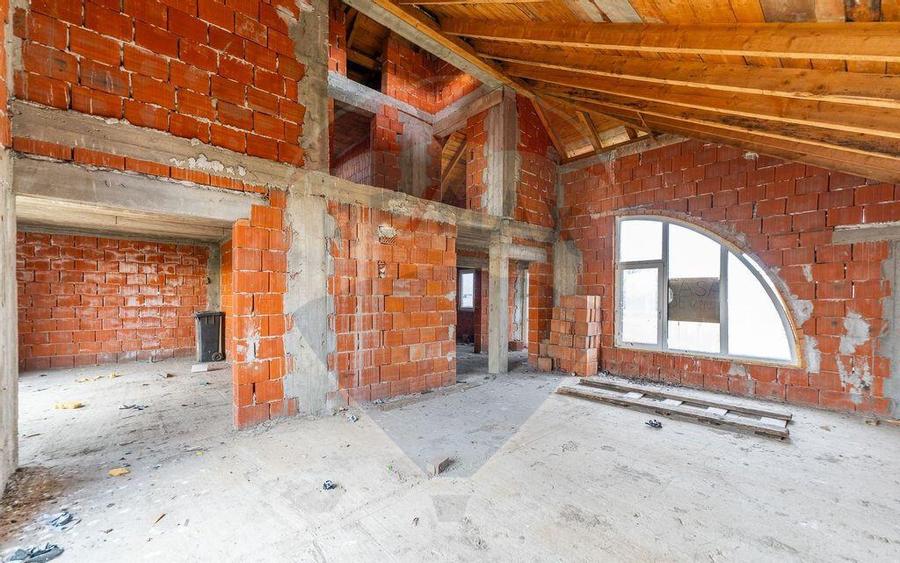 Vila 4 camere si teren 4421mp de vanzare - 10