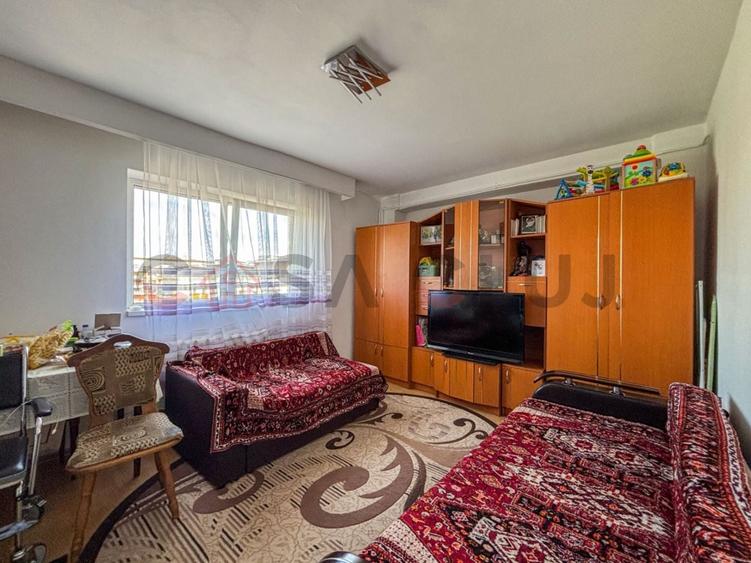 Apartament Decomandat - Orientare Sudica - Zona Fsega - 1