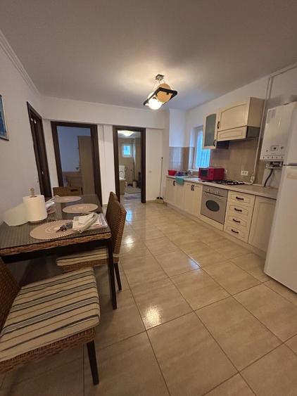 Apartament 4 camere de închiriat în Mamaia Centrală - 800 EURO - 4
