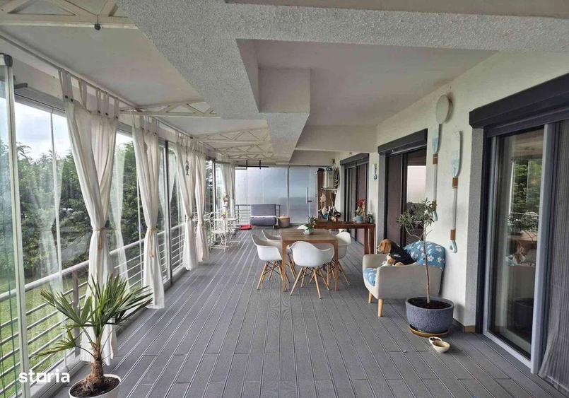4 camere, cu terasa si vedere la lac - zona hotel Vega 340000 euro - 4