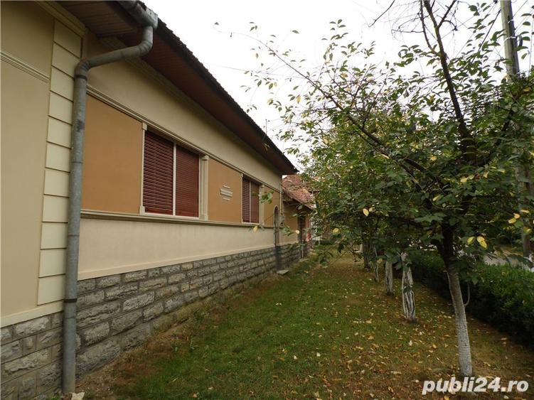 Casă cu 6 camere în Finiș