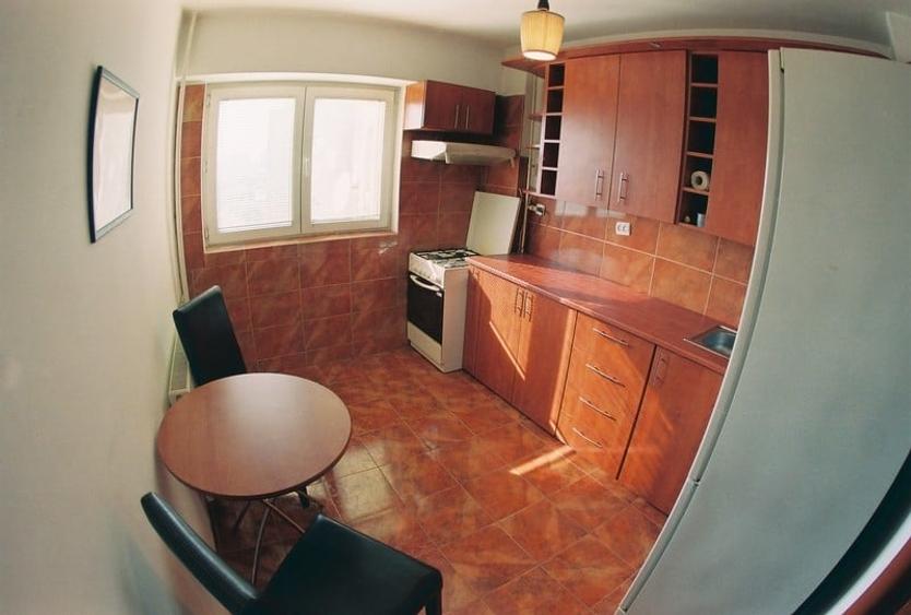 Apartament 3 Camere,Victoriei,Metrou,bl.1980,reabilitat,2 bai,mobilat - 2