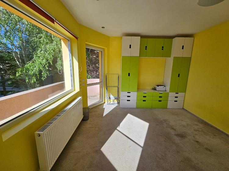 Casă cu suflet  5 camere, Ghencea - Latin, Curte 200mp. Parcare Nemobilat - 2