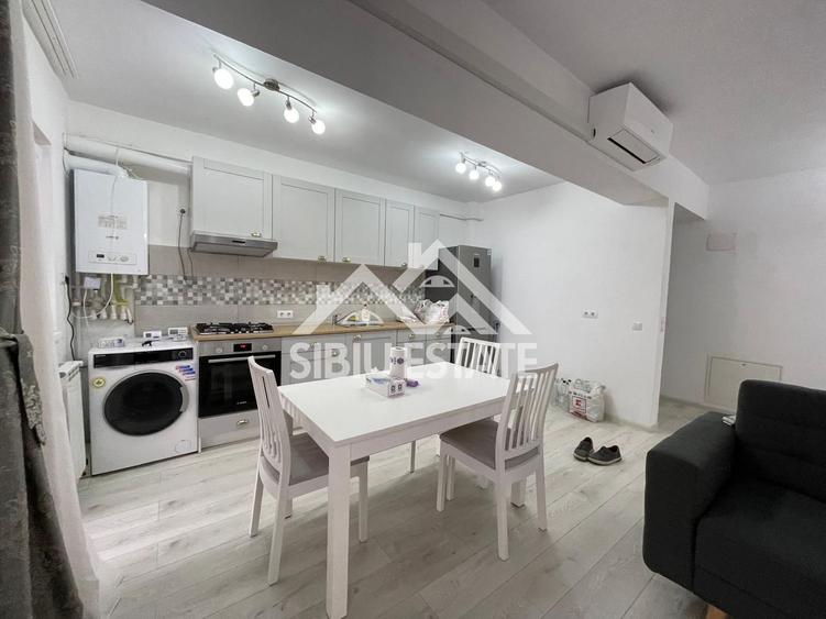 Apartament de inchiriat cu 3 camere, mobilat si utilat - 2