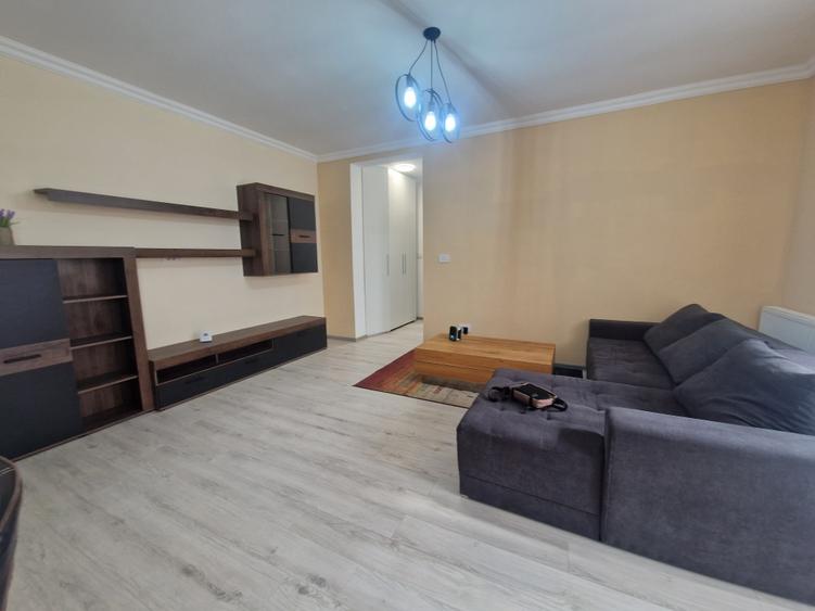 apartament cu 2 camere situat in zona Calea Urseni, strada Anemonei, etaj 1 - 3
