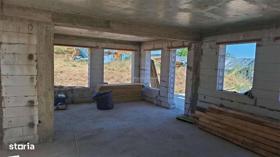 Casa la rosu - Constructie 2025 - Mintia - 4