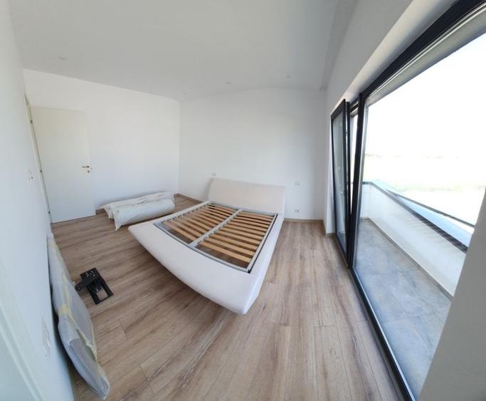 Proprietar - Single 4 camere, 158 mp, 330 mp teren - 12