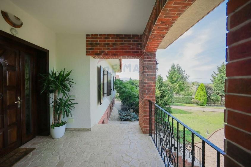 Vilă mediteraneană premium cu piscină, de vânzare, zona Dealuri Oradea - 72