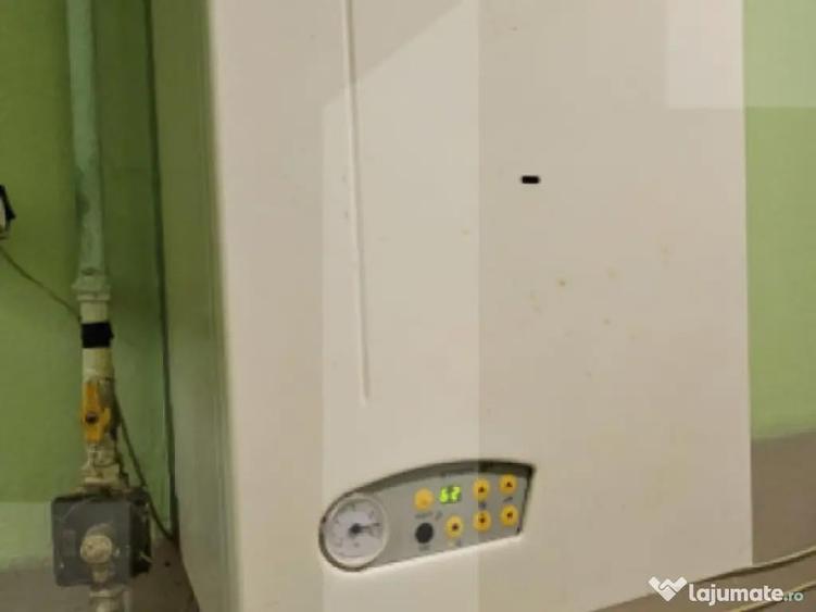 Garsoniera, 30 mp, zona Garii - Sfantu Gheorghe - 1