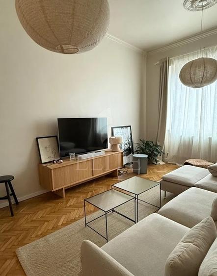 Apartament 3 camere în zona STRAZII HOREA - 8