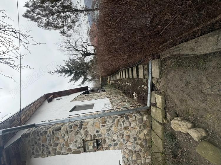 Vand casa deosebita 30 km de Buzau - 3