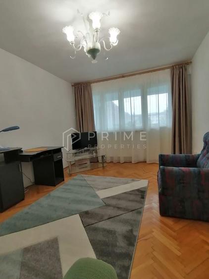 Apartament 3 camere de închiriat – Dâmbu, etaj 1, ideal pentru studenț - 1