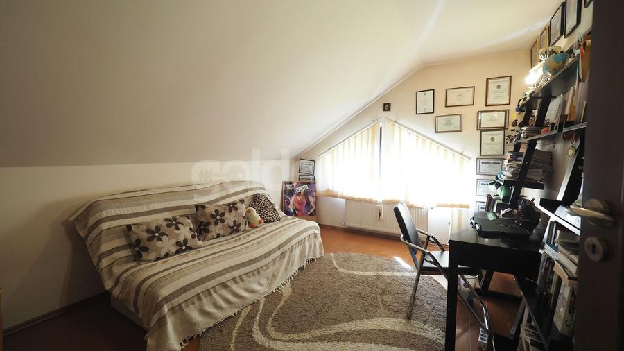 Vila cu 6 camere | gradina atent amenajata | garaj - 9