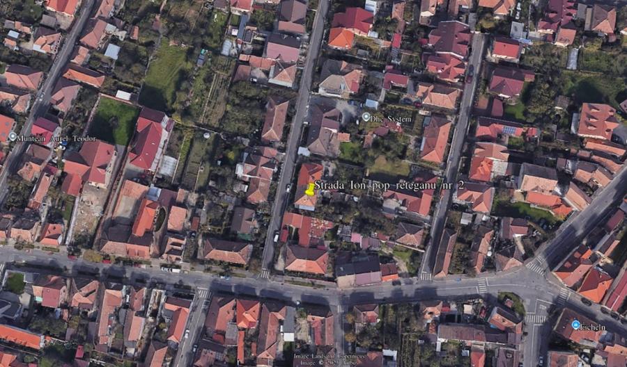 Apartament casa 85mp,PiataCluj,250mp curte str Ion Pop Reteganu nr2 - 2