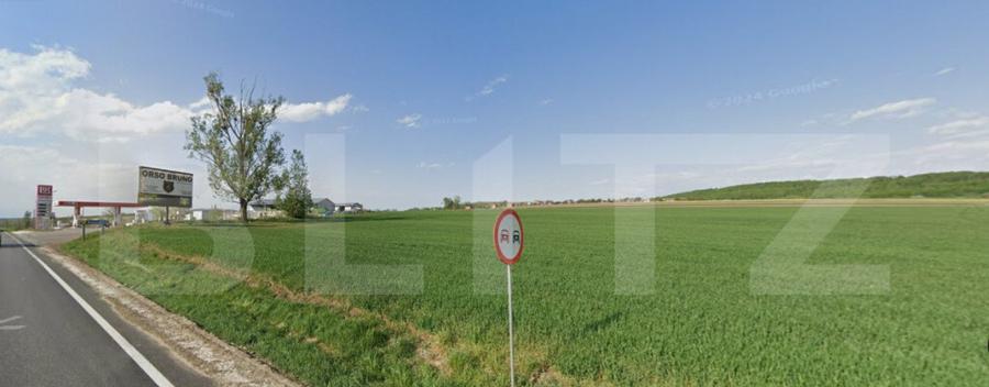 Teren intraviln, E85 langa intersesctia SIRET-RADAUTI, 3931m - 1