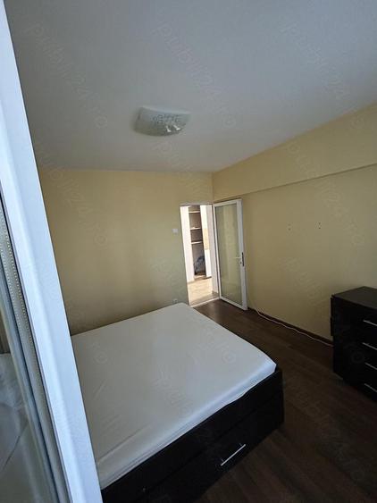 De vanzare apartament 3 camere - 4