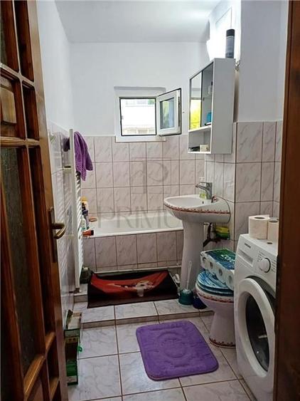 SOARELUI - 3 camere - 2 bai - 2 balcoane - centrala  proprie - ETAJ 1 - 9