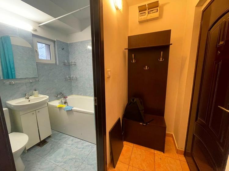 Apartament 2 camere decomandat-50mp-Podul de Fier - 7