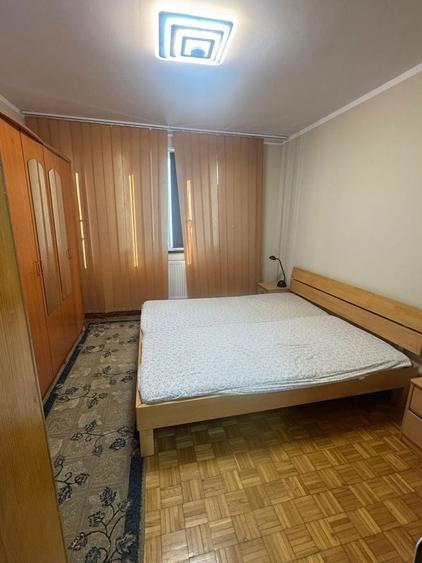 Apartament 4 camere Orsova Zona Centrala etaj 3 - 1