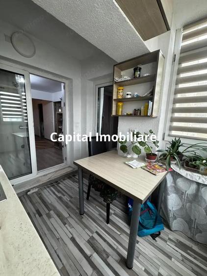 Apartament de vanzare 2 camere + loc de parcare - 10