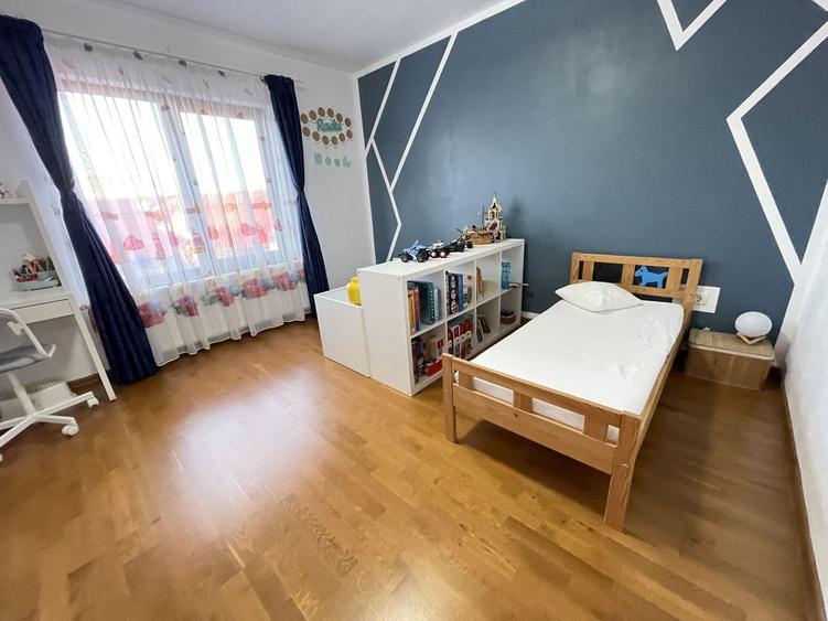 Casa moderna, frumos amenajata in zona Bogdanestilor - 23