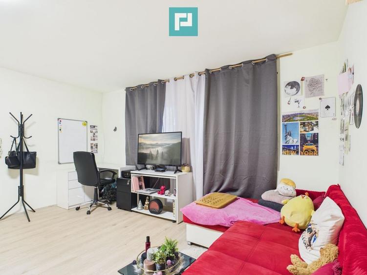 Casă complet renovată în Orțișoara. - 4