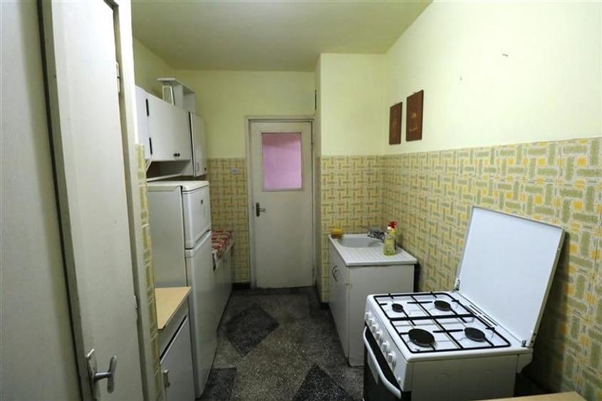 Apartament 3 camere , zona Take Ionescu - 9