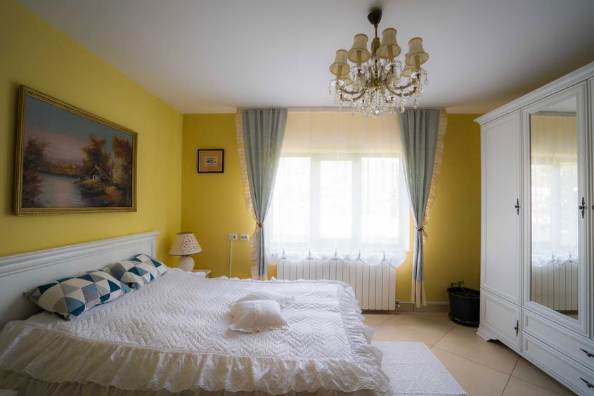 Vila moderna/Pensiune cu 8 camere si 1000 mp teren, complet mobilata - 4