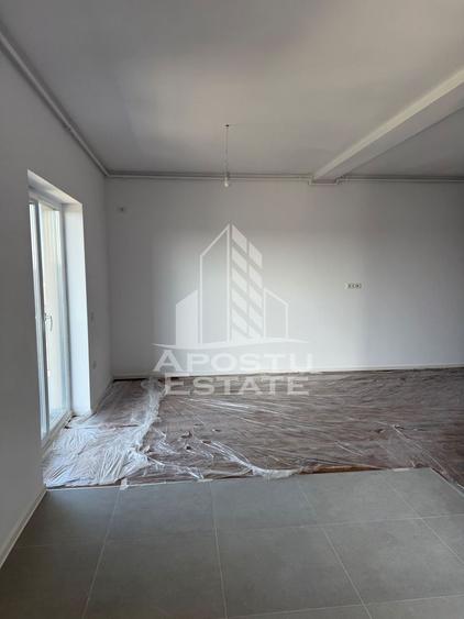 Apartament de vanzare cu 2 camere in Mosnita Noua - 3