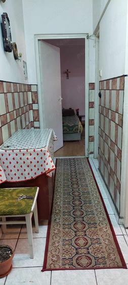 Inchiriez apartament zona luptei - 3