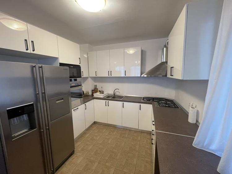 Casa spectaculoasa in Sinaia, cu facilitati de resort si panorama unica - 18