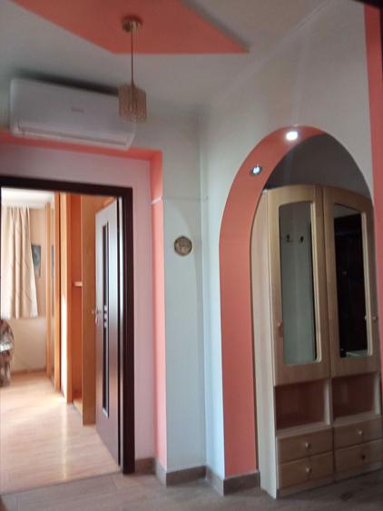 Inchiriez apartament - 1