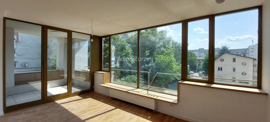Apartament cu 3 camere decomandat în Cișmigiu Apartament cu 3 camere decomandat în Cișmigiu
