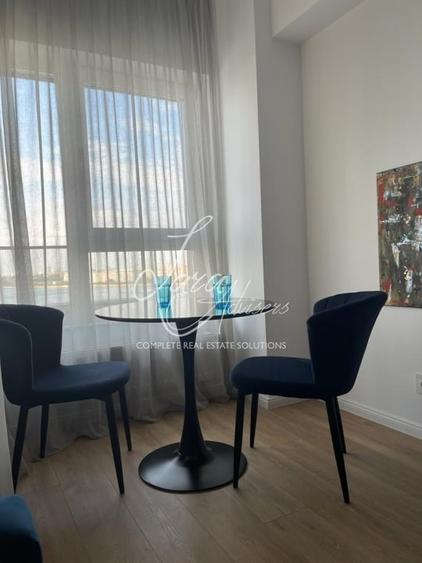 Confort premium la 7 minute de metrou, cu priveliste la lac - 9